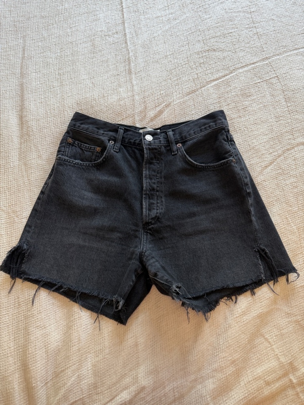 Agolde 'Dee' Black High-Rise Frayed Hem Denim Shorts